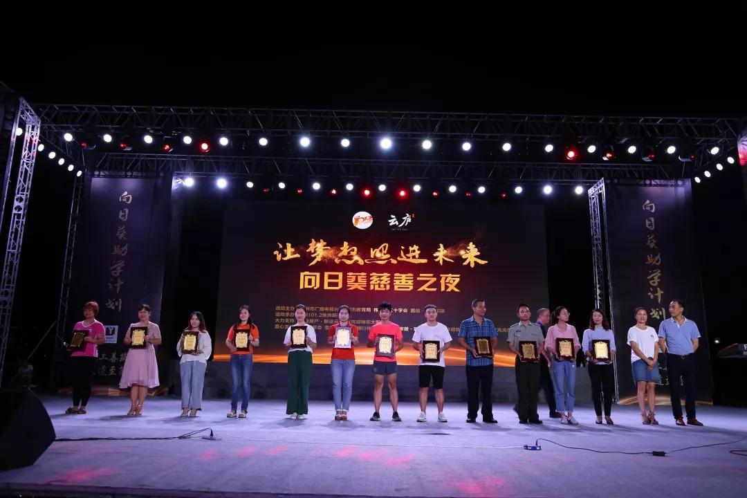 ���Ƃ�(g��)�˪�(ji��ng)